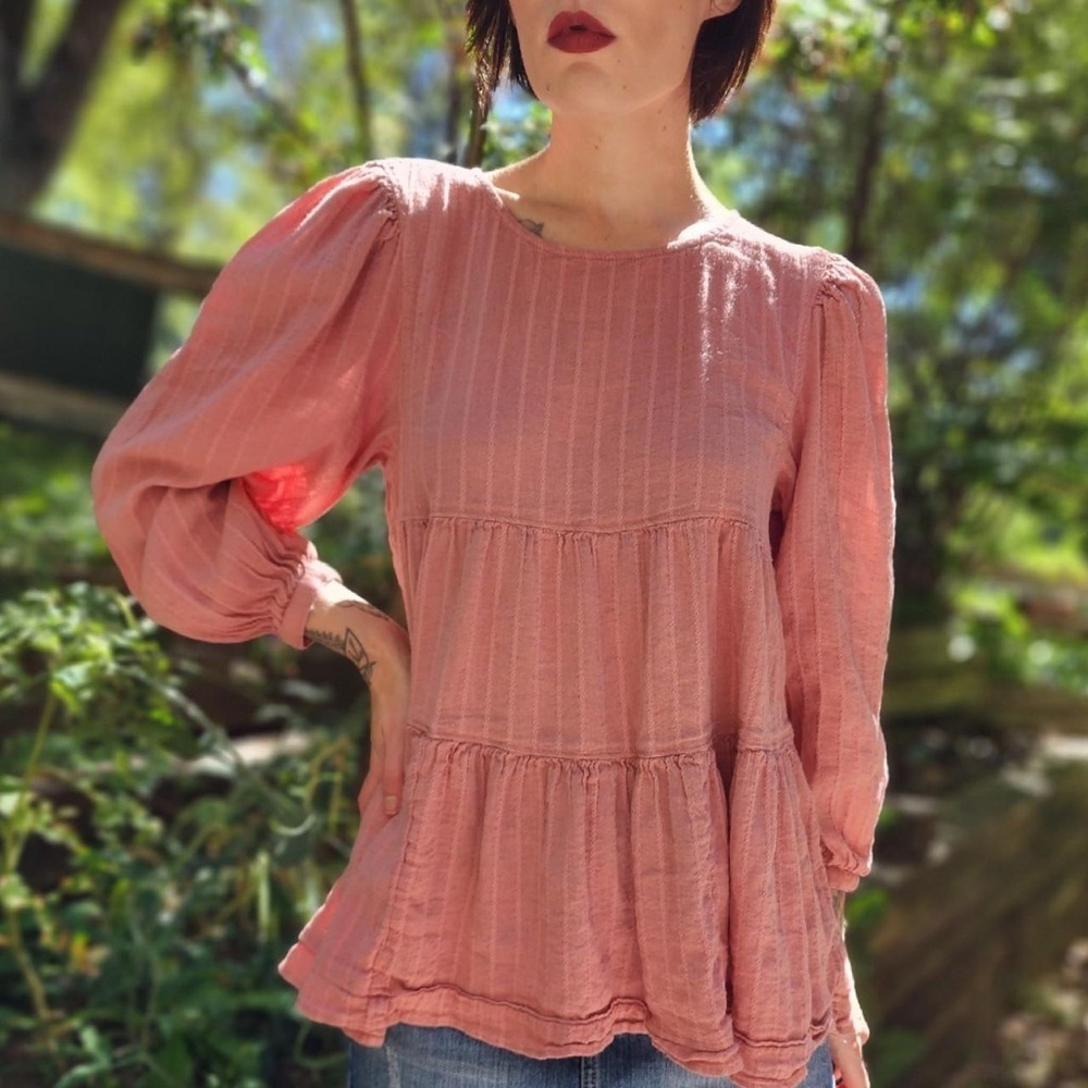 AEO Oversized Tiered Peasant Blouse Peach M